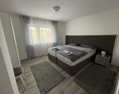 Toàn bộ căn nhà/căn hộ Apartment (Münsingen, Đức)
