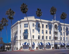 Hotel The Grande Colonial (La Jolla, USA)
