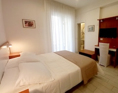 Khách sạn Hotel Brotas (Rimini, Ý)