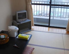 Oda ve Kahvaltı Minshuku Oiwa (Ikata, Japonya)