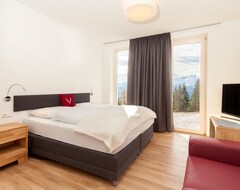 Hotel Schmiedhof Alm (Zell am See, Austria)