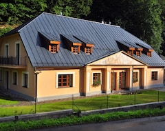 Toàn bộ căn nhà/căn hộ Apartmany Weissov Dom (Banská Štiavnica, Slovakia)