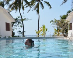 Hotel Indigo Beach (Zanzibar - grad, Tanzanija)