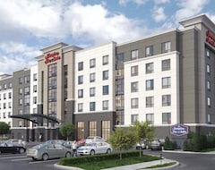 Hotelli Hampton Inn & Suites Newport/Cincinnati, KY (Newport, Amerikan Yhdysvallat)