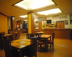 Khách sạn M & Restaurant (Dharamsala, Ấn Độ)