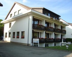 Khách sạn Rheingold Garni (Titisee-Neustadt, Đức)