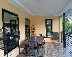 Entire House / Apartment Spacious Relaxing Private House Near The Beach (San Juan, Philippines)