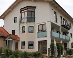 Toàn bộ căn nhà/căn hộ Ferienwohnung Schwendner (Thanstein, Đức)
