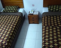 Hotel Assalaam Syariah Guest House Solo (Surakarta, Indonesia)