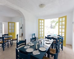 Sunny Days Hotel Fira Santorini (Imerovigli, Greece)