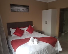 Hotel La Bronze Guest Lodge (Newcastle, South Africa)