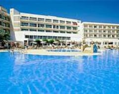 Hotel Pernera Beach (Protaras, Kıbrıs)