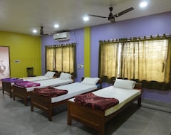 Hotelli Whispering Woods Inn (Bolpur, Intia)