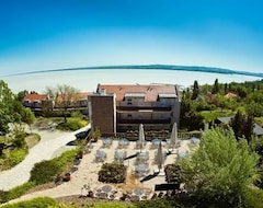 Echo Residence All Suite Hotel (Tihany, Hungary)