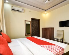 Khách sạn Oyo 68864 Hotel Spark (Jaipur, Ấn Độ)