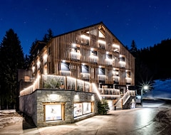 Almmonte Praclarum Suites Design Hotel Ski-in&ski-out (Wagrain, Austria)