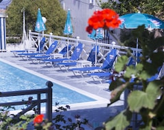 Khách sạn Bay's Hotel (Spetses, Hy Lạp)