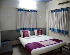 OYO 4016 Hotel Grand Ashwin (Nashik, Indija)