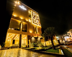 Khách sạn Vivera Grande (Dindigul, Ấn Độ)