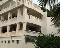 Khách sạn Coconut Bar Sea Lodge (Beruwala, Sri Lanka)