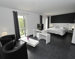 Hotel Bô Rivage -- Eden-Ardenne (Neufchâteau, Belgium)