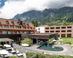 Khách sạn Traube Braz Alpen.Spa.Golf.Hotel (Bludenz, Áo)