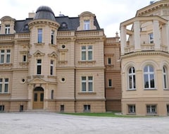 Hotelli Zespol Palacowo Parkowy (Dąbrowa Chełmińska, Puola)