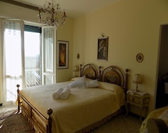 Khách sạn Affittacamere Della Vittoria (Gabicce Mare, Ý)