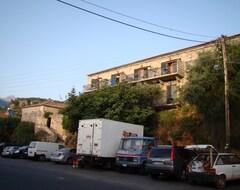 Hotel Patriarcheas (Kardamili, Greece)