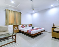 Khách sạn FabHotel Syberitic Suites Gachibowli (Hyderabad, Ấn Độ)