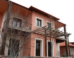 Khách sạn Mountain House (Karpenisi, Hy Lạp)