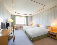 Otel Mercure Nagano Matsushiro Resort & Spa (Nagano, Japonya)