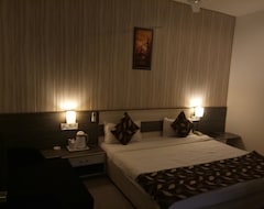 Hotel Rishabh (Jhansi, India)