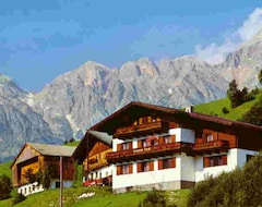 Khách sạn Pension Koidl (Maria Alm, Áo)