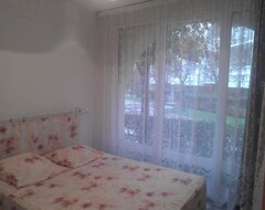 Tüm Ev/Apart Daire Rent Appt 2 Ch 4-6 Pers. On The Ground Floor - 10 Min Walk From The Thermal Baths (Lamalou-les-bains, Fransa)