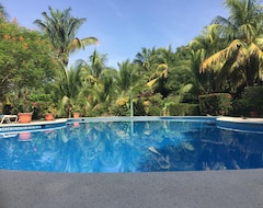 Hotel Mal Pais Surf Camp (Santa Teresa, Kostarika)