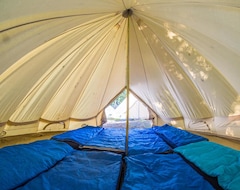 Khu cắm trại Pamplona Camping (Ezcabarte, Tây Ban Nha)