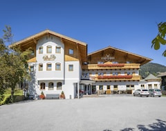 Hotel Gasthof Schutzenhof (Flachau, Austrija)