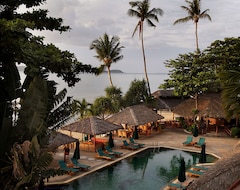 Hotel Friendship Beach Resort & Atmanjai Wellness Centre (Puket, Tajland)