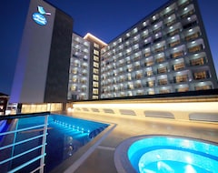 Hotel Whistlelark by Best Western Signature Collection (Jeju-si, South Korea)