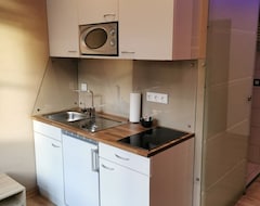 Cijela kuća/apartman Apartment-ensuite With Shower-zweibettzimmer (Wertheim, Njemačka)