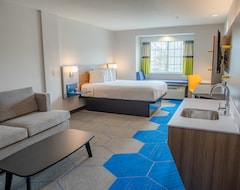 Hotel Microtel Inn & Suites by Wyndham : Kingsland (Kingsland, USA)