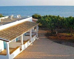 Otel Meridium (Playa Migjorn, İspanya)