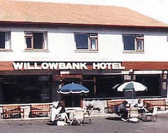 Khách sạn Willowbank Hotel (Largs, Vương quốc Anh)