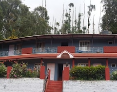 Khách sạn Reflections Guest House (Udhagamandalam, Ấn Độ)
