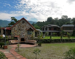 Otel Riverstone And Cottage (Malang, Endonezya)