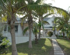 Cijela kuća/apartman Private 2 Bedroom Beachfront Estate 100 Yards From A Deserted Pink Sand Beach (North Palmetto Point, Bahami)