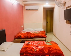 Hotel AA Baba Palace (Indore, India)