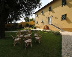 Aparthotel Relais Villa Sensano (Volterra, Italija)