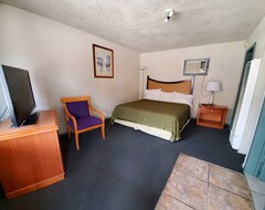 Hotelli OYO Hotel Ridgecrest CA South China Lake (Ridgecrest, Amerikan Yhdysvallat)